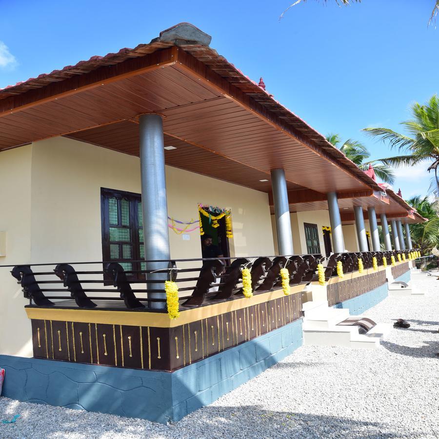 Munroe Island Lake Resort Mundrothuruth Екстериор снимка